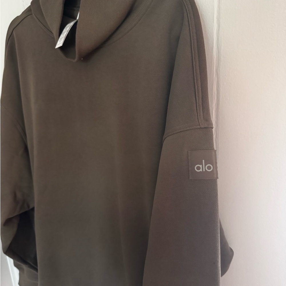 ALO Yoga Women's Turtleneck in Olive Green